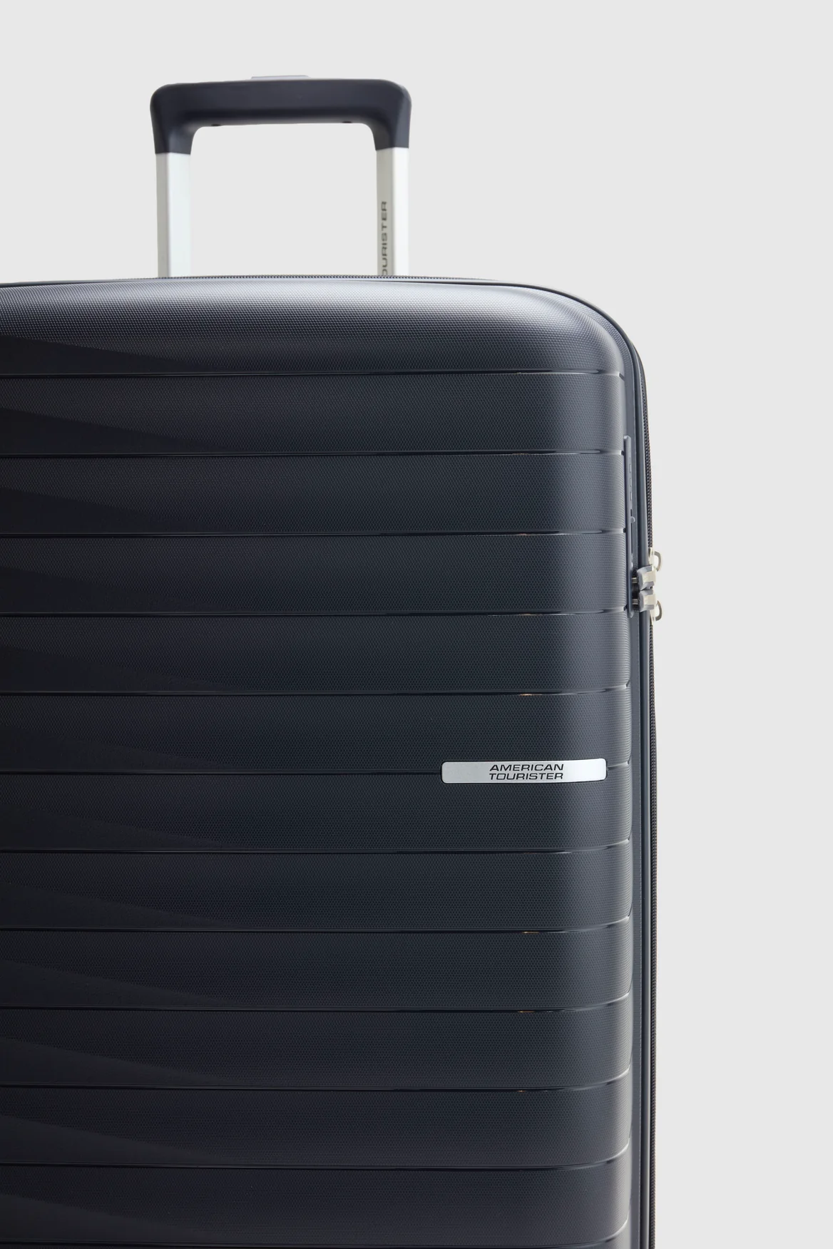 Airliner 67cm Case - Image 8