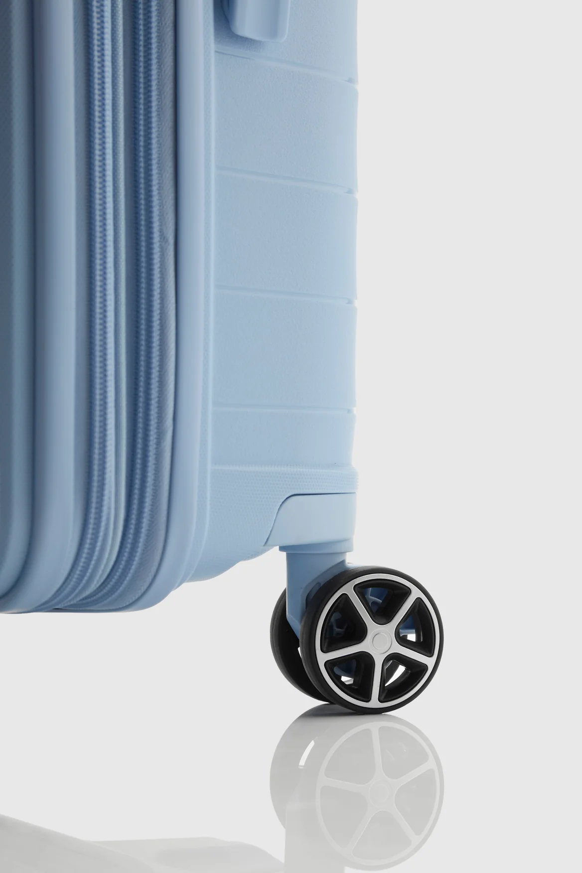 Airliner 67cm Case - Image 6
