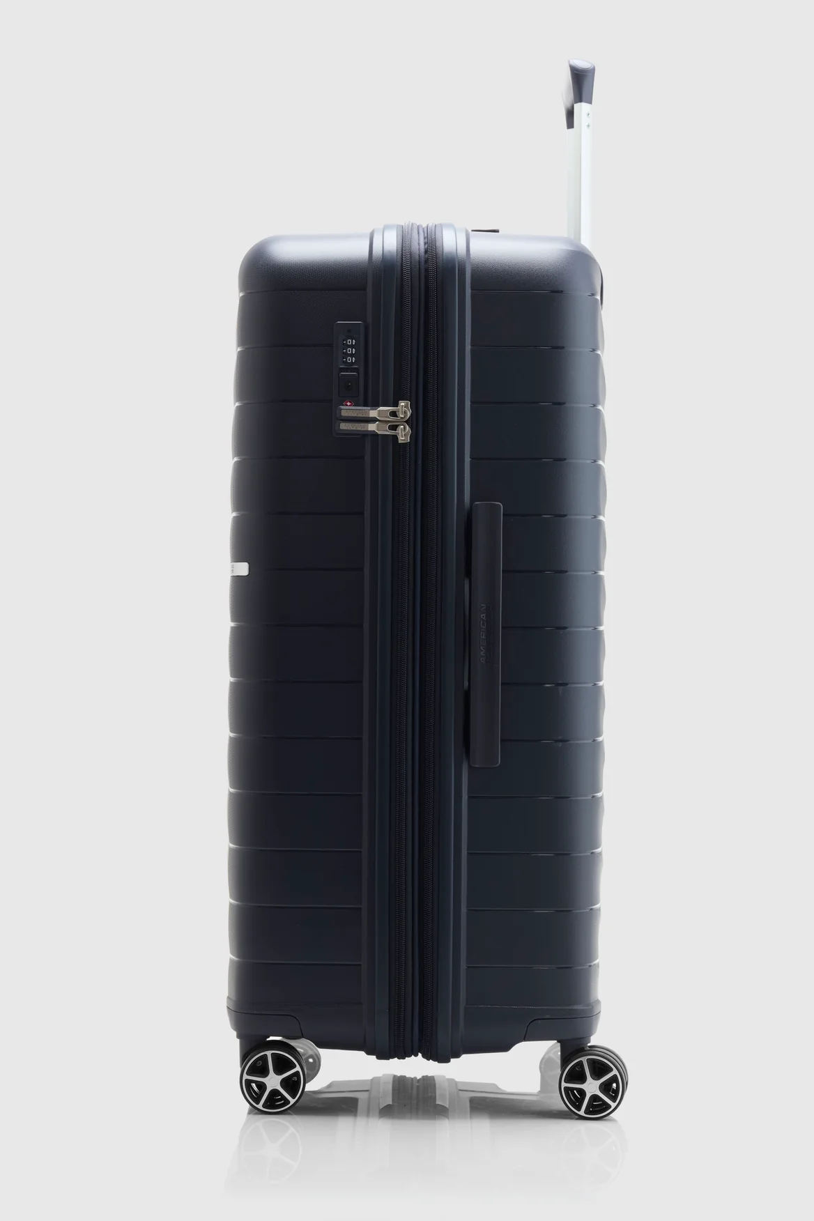 Airliner 76cm Case - Image 2