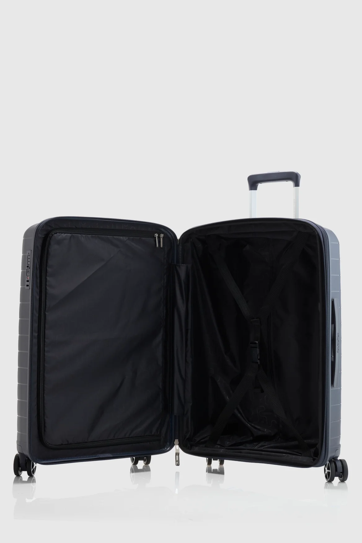 Airliner 76cm Case - Image 3
