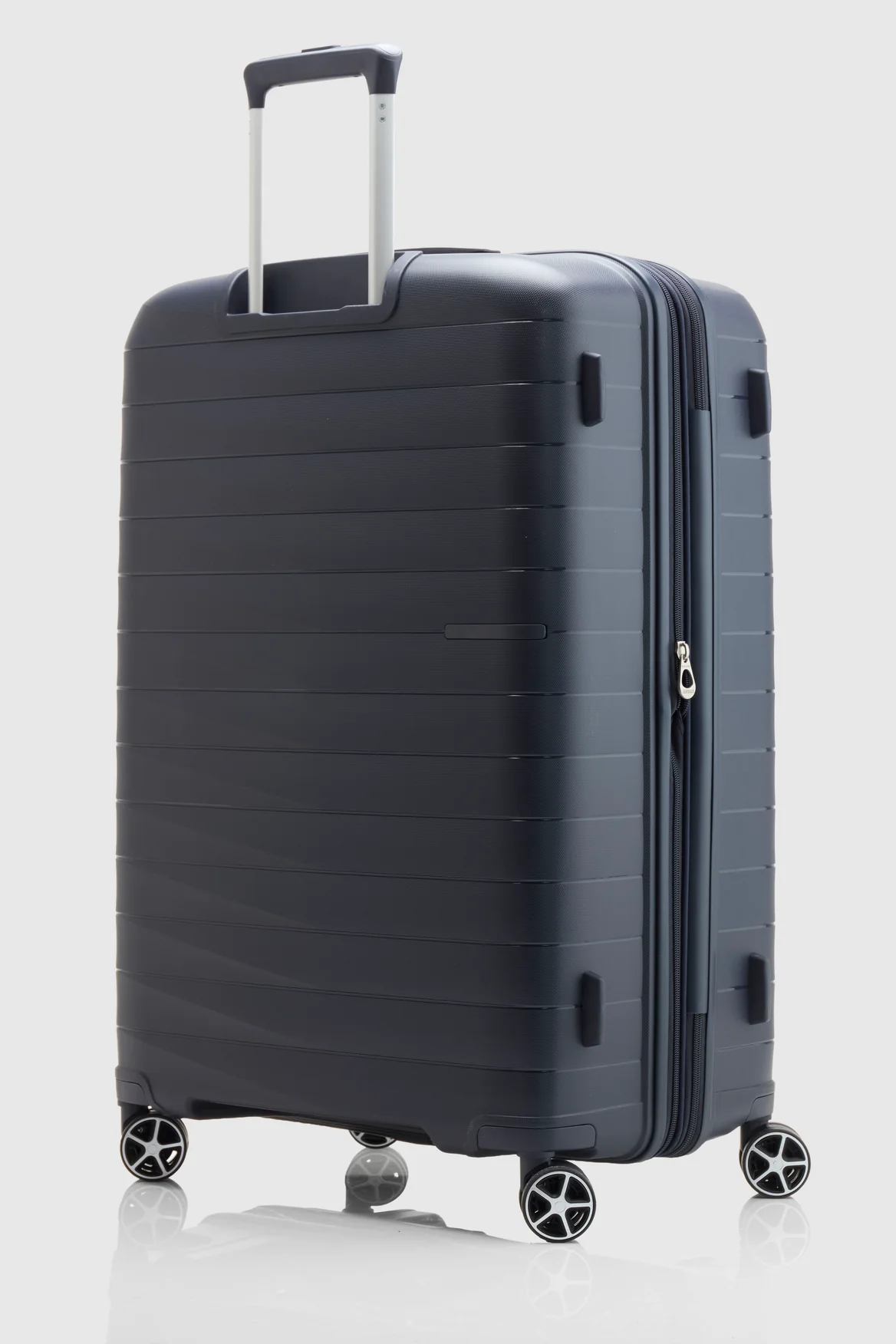 Airliner 76cm Case - Image 5