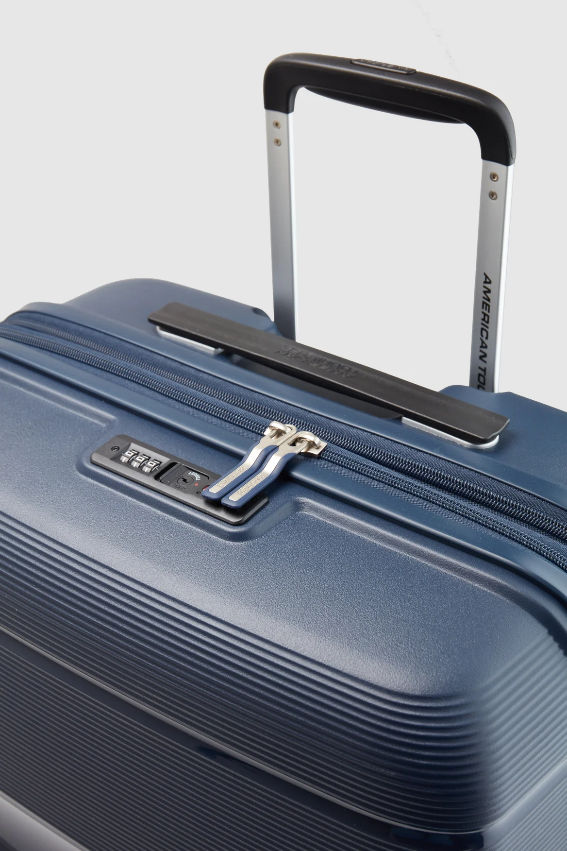 Linex 66cm Suitcase - Image 7