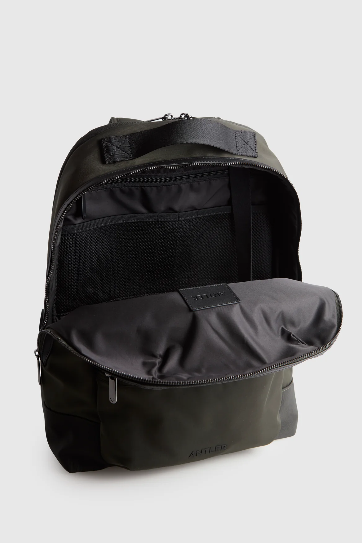 Icon Collection Backpack - Image 4