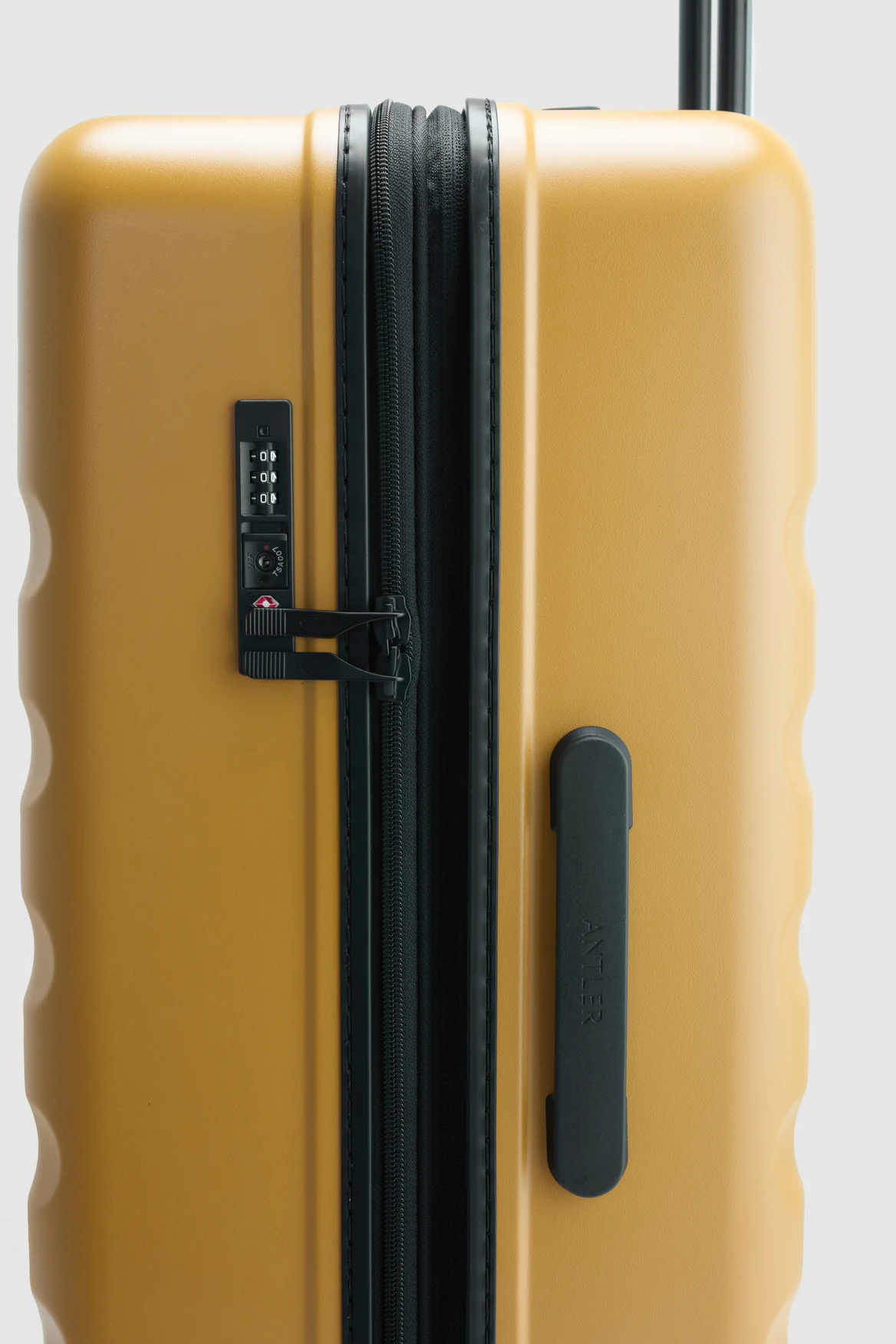 Icon Stripe 78cm Suitcase - Image 7