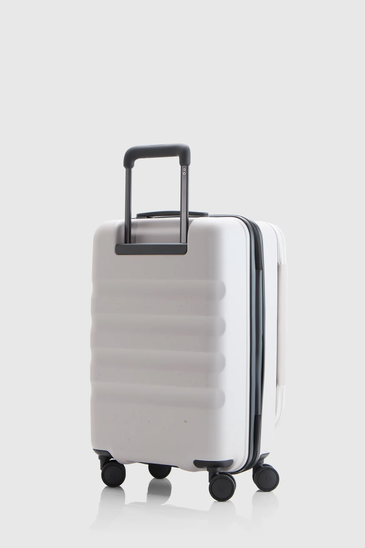 Icon Stripe Dual 55cm Suitcase - Image 6
