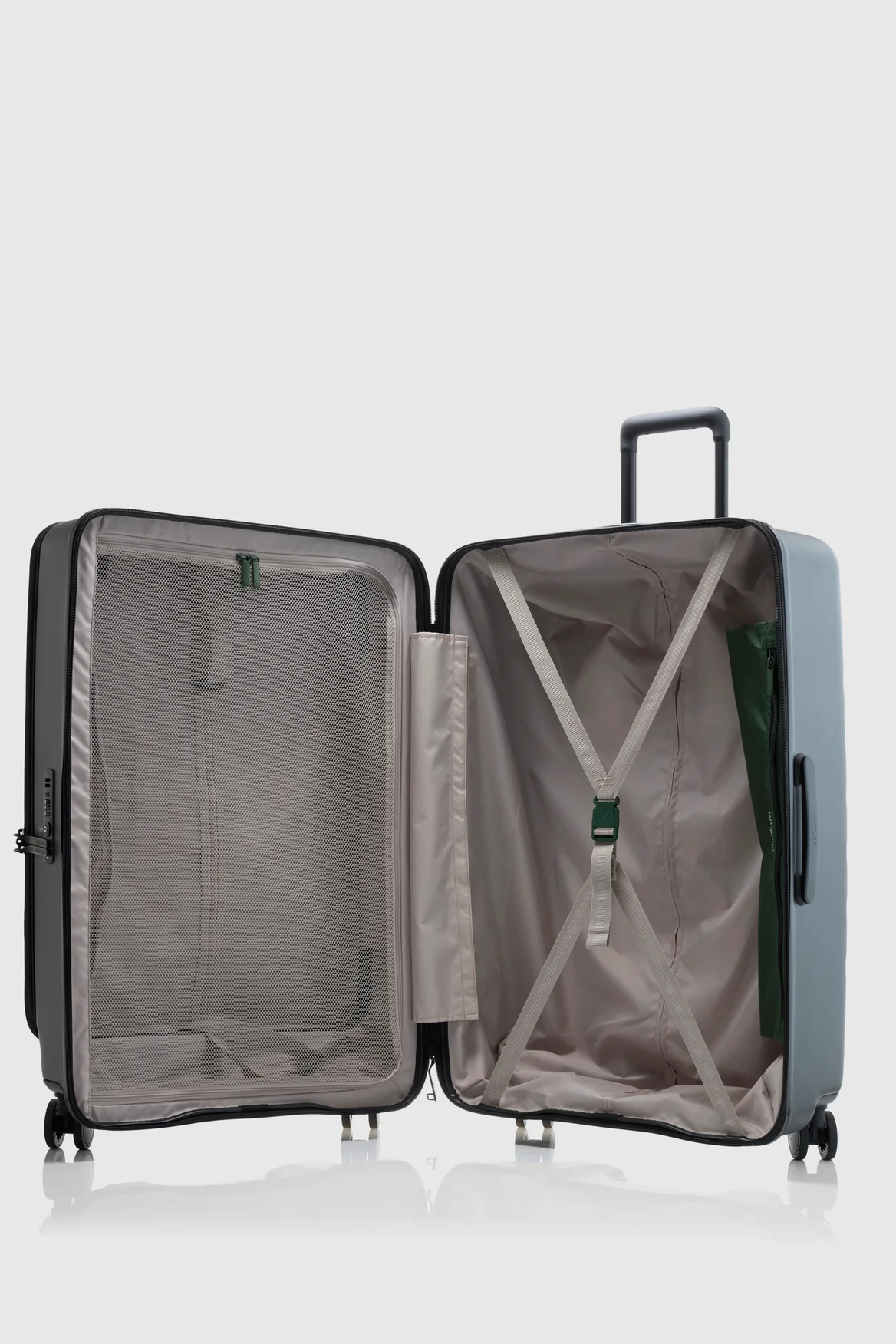 Icon Stripe Dual 78cm Suitcase - Image 5