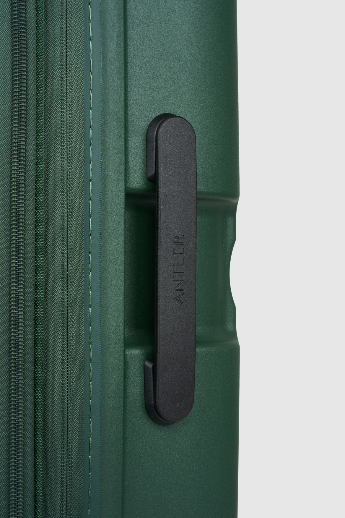 Single Stripe 68cm Suitcase - Image 8