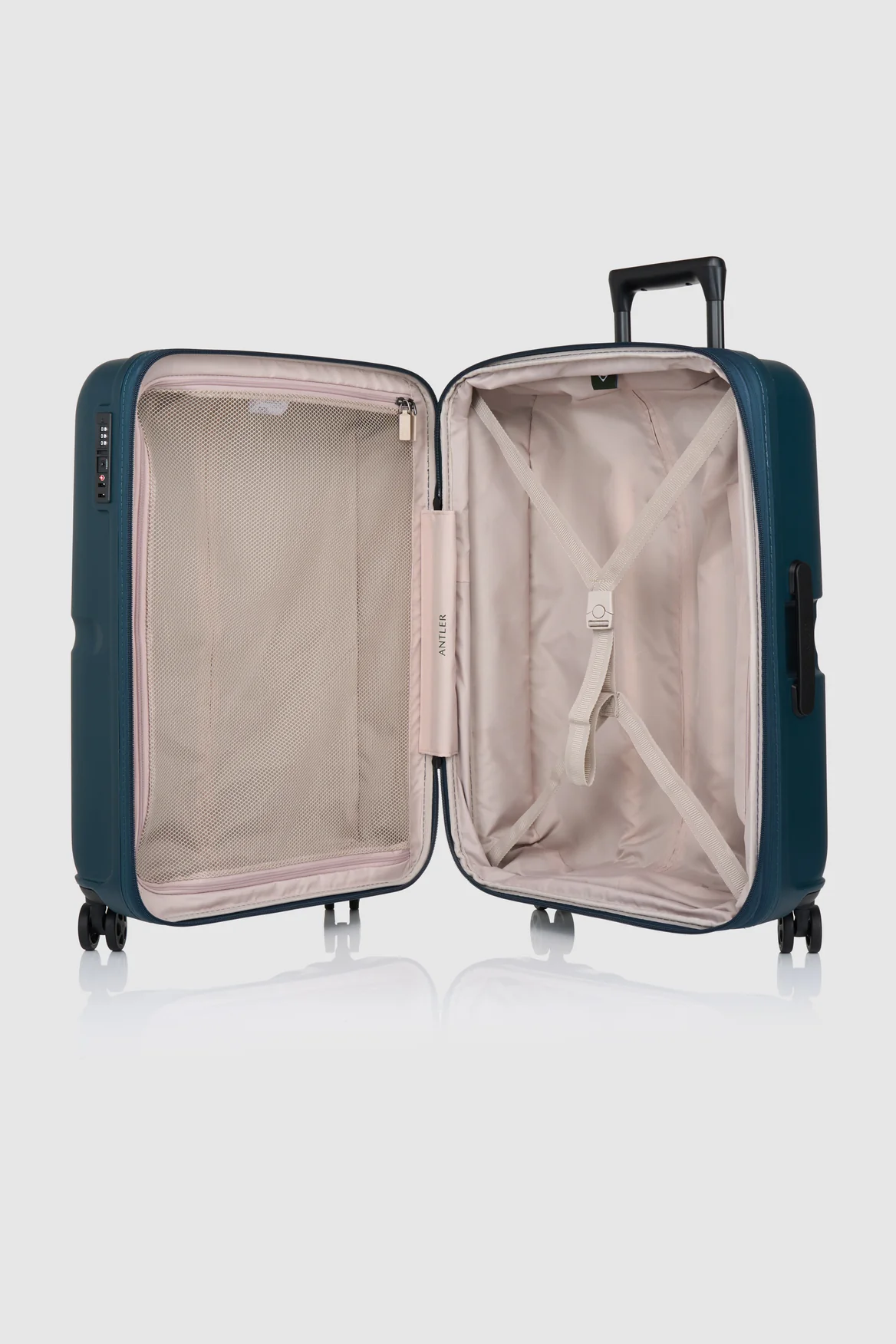 Single Stripe 81cm Suitcase - Image 3