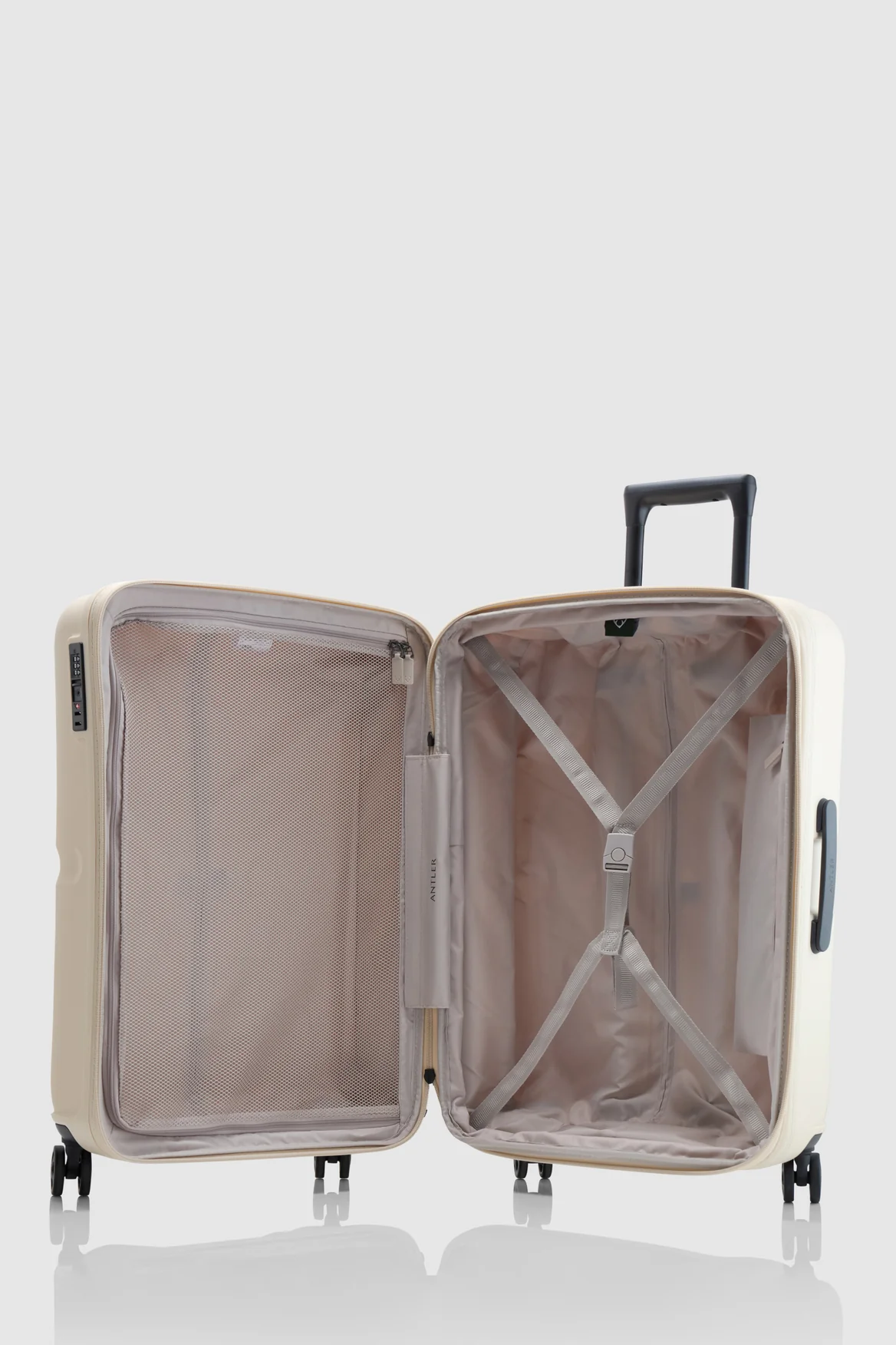 Single Stripe 81cm Suitcase - Image 3