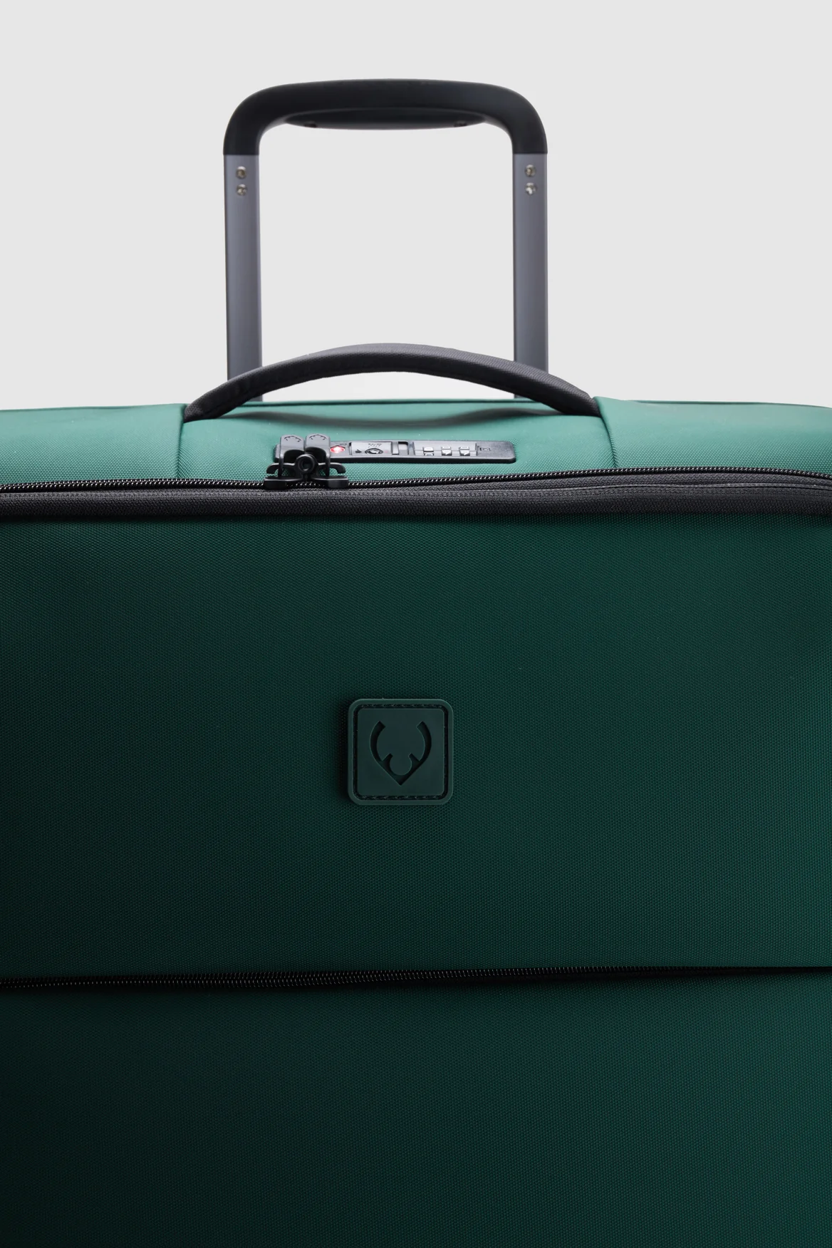 Soft Stripe 2.0 54cm Suitcase - Image 8