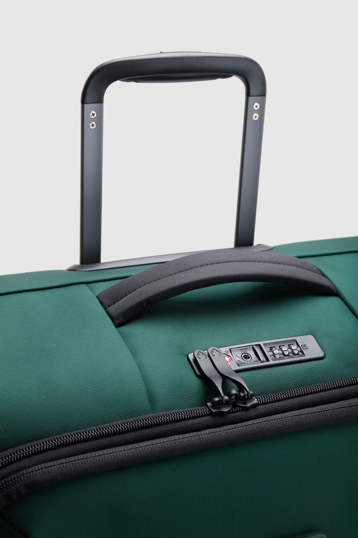 Soft Stripe 2.0 81cm Suitcase - Image 7