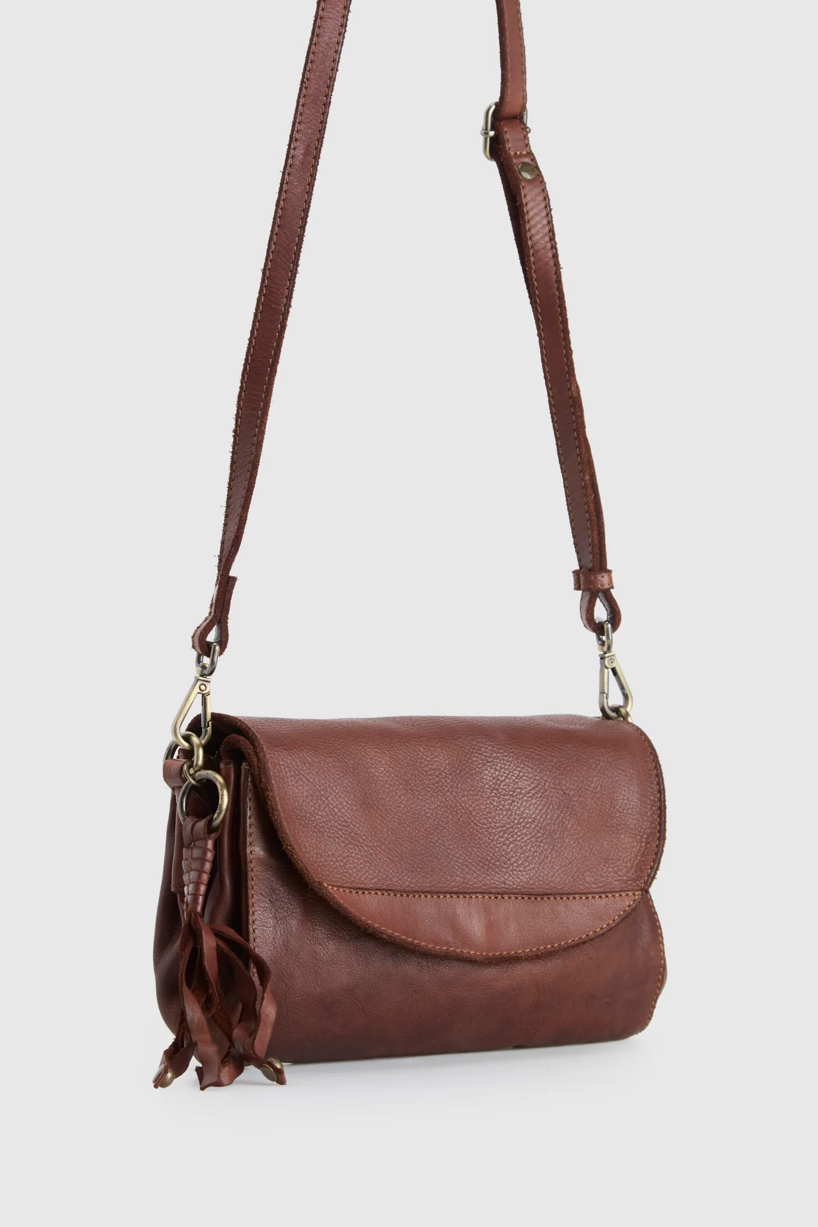 Ari Small Crossbody Bag - Image 2