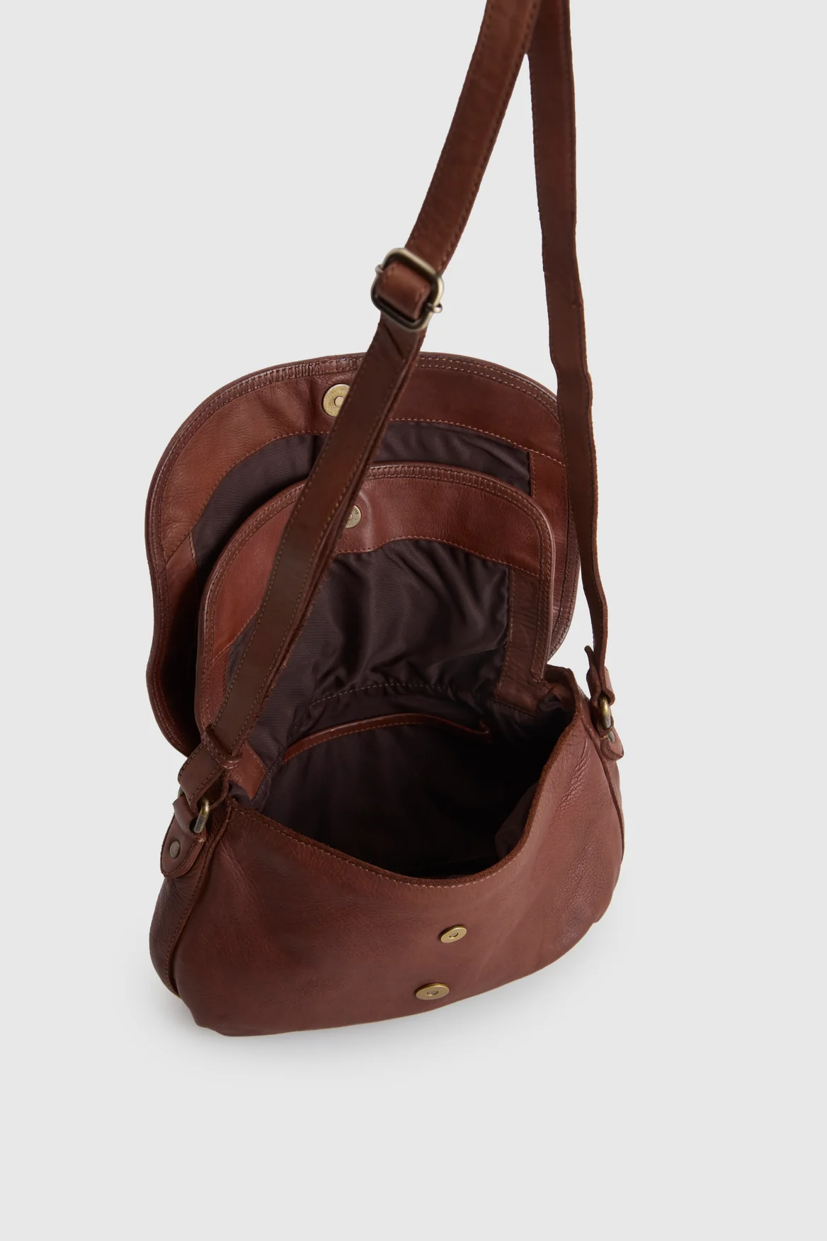 Ari Small Crossbody Bag - Image 4