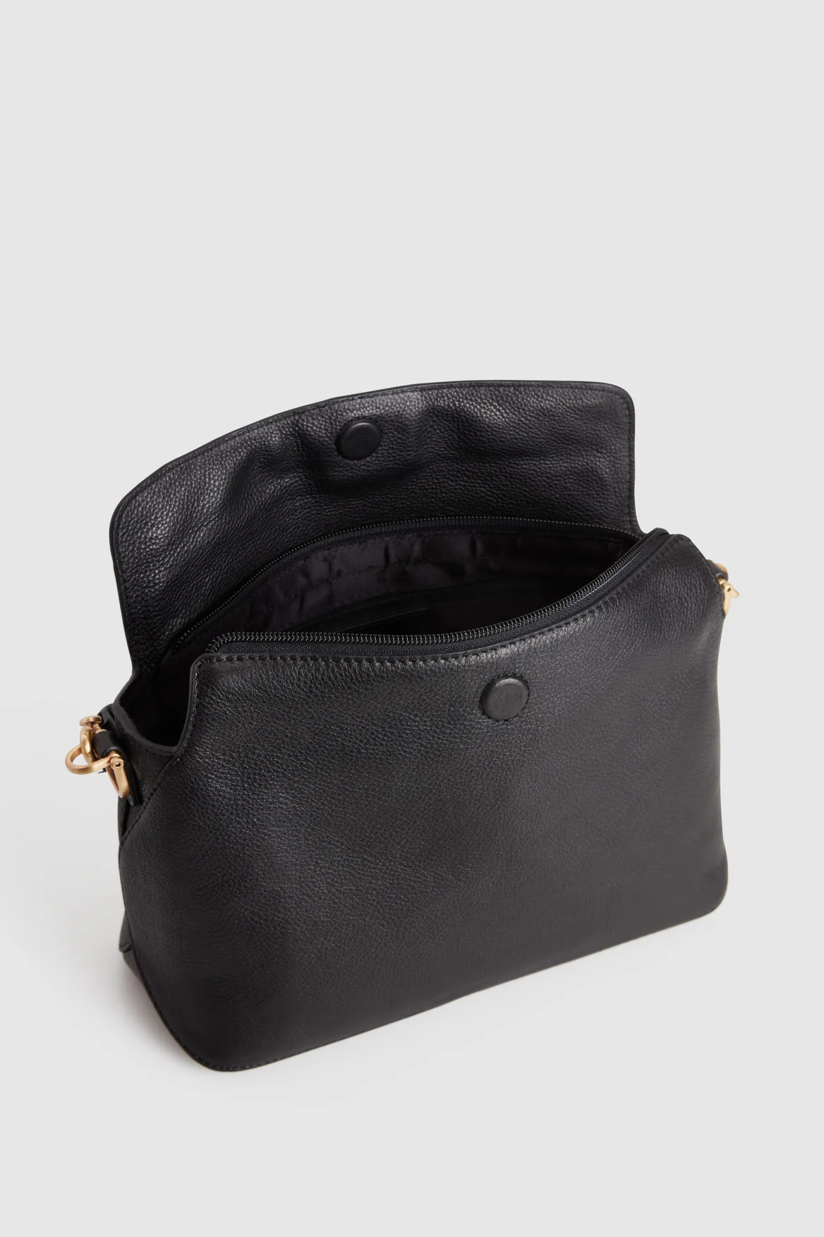 Clara Small Shoulder Bag - Image 4