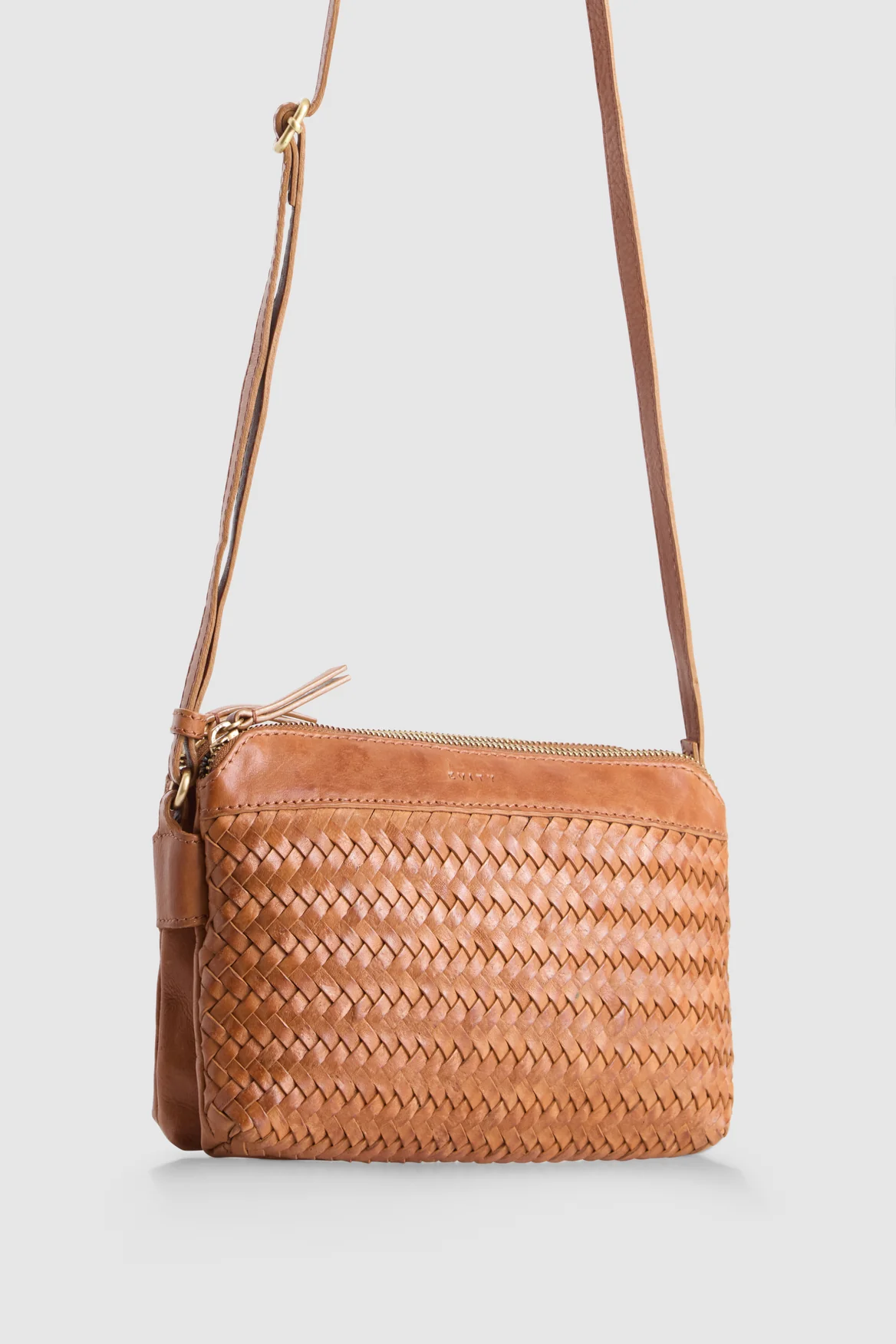 Elise Weave Crossbody Bag - Image 3