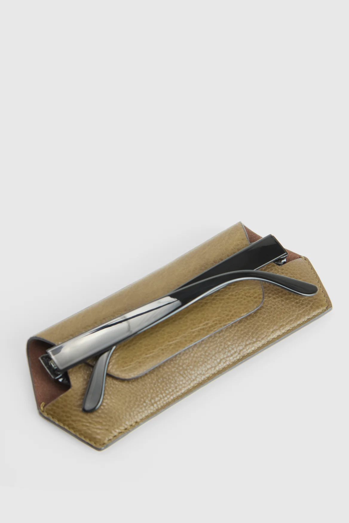 Ivan Sunglasses Case - Image 3