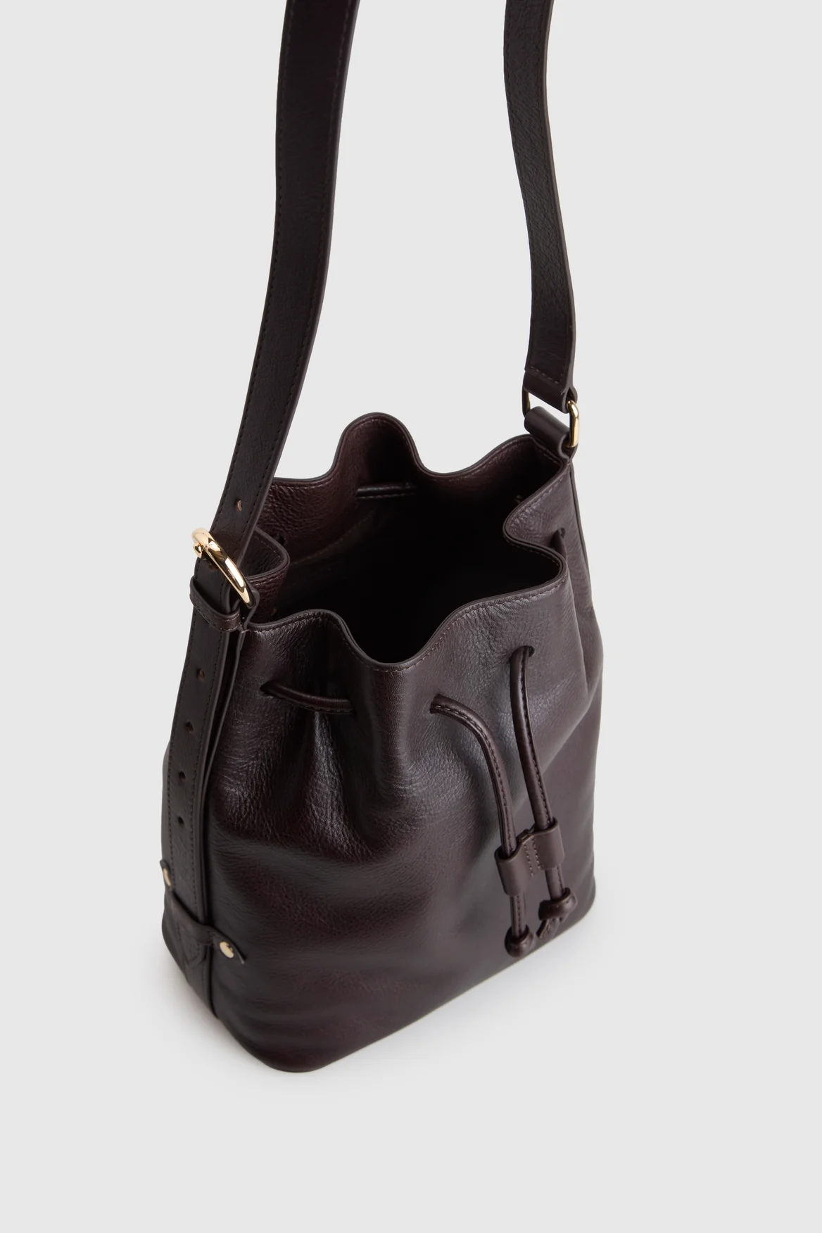 Kimmy Bucket Bag - Image 4