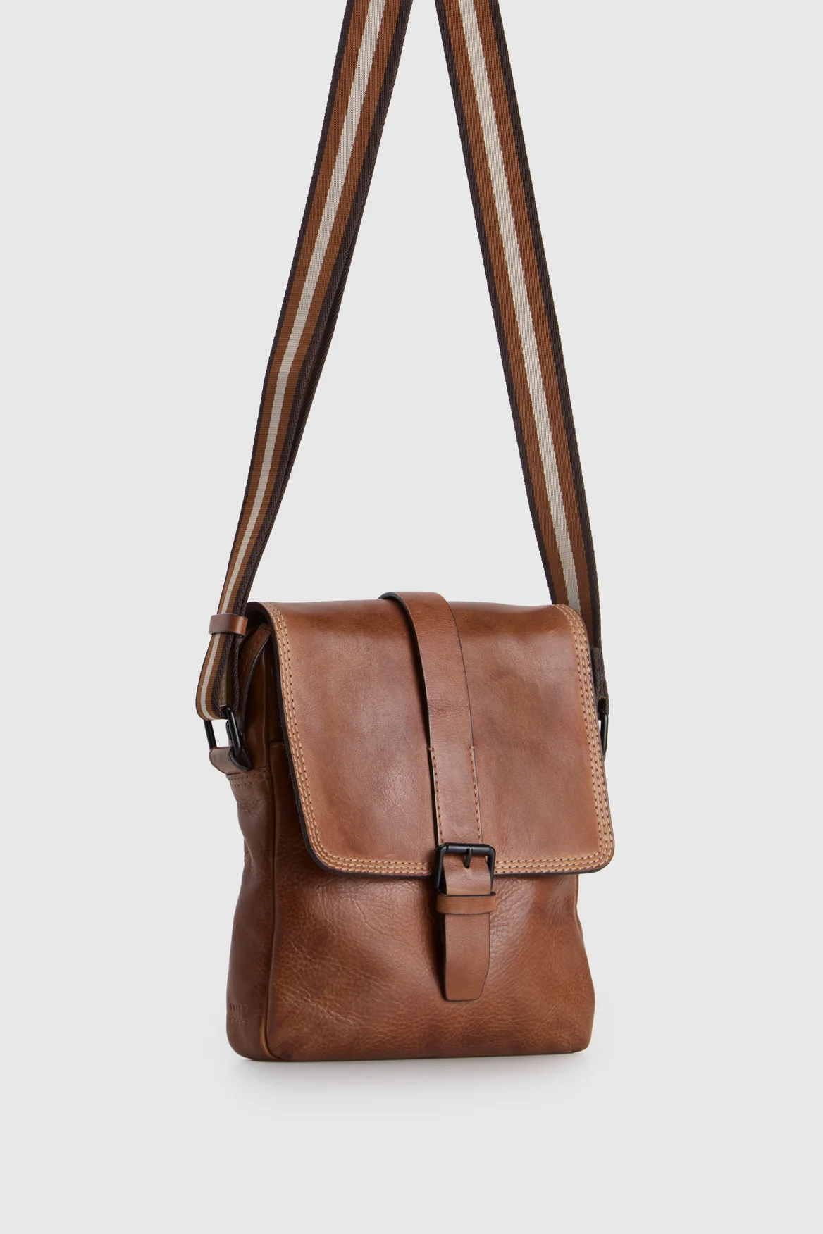 Luca Small Satchel - Image 2