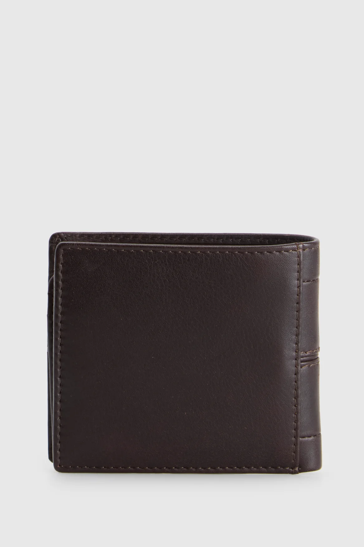 Miles Bifold Wallet - Image 4