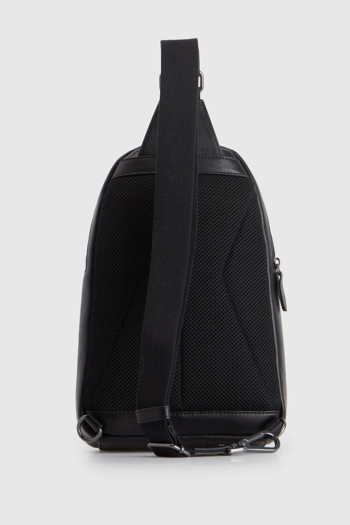 Owen Canvas Sling Bag - Image 3