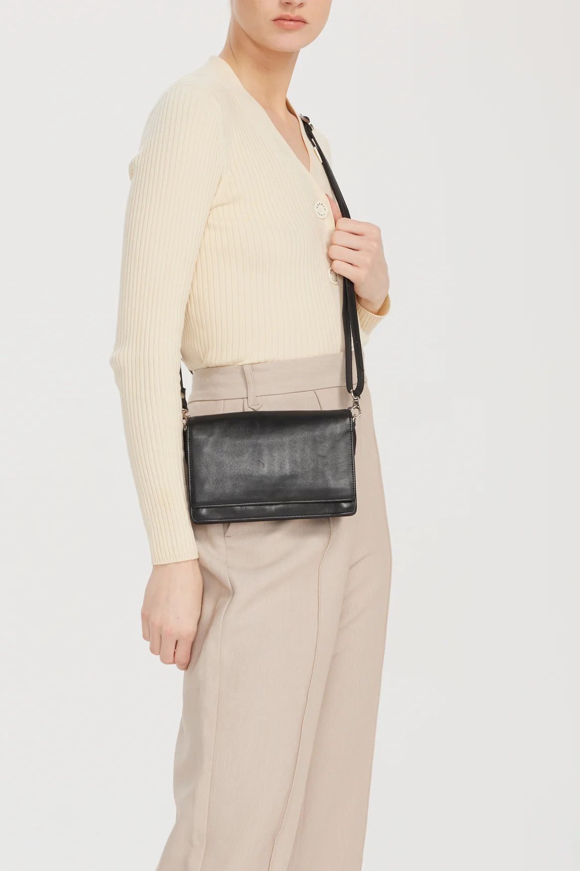 Rae Organiser Mini Crossbody Bag - Image 4