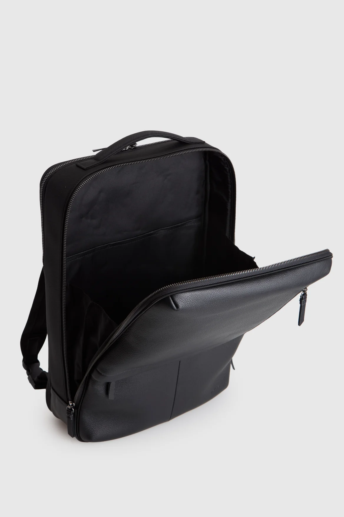 Theo Nylon Backpack - Image 5
