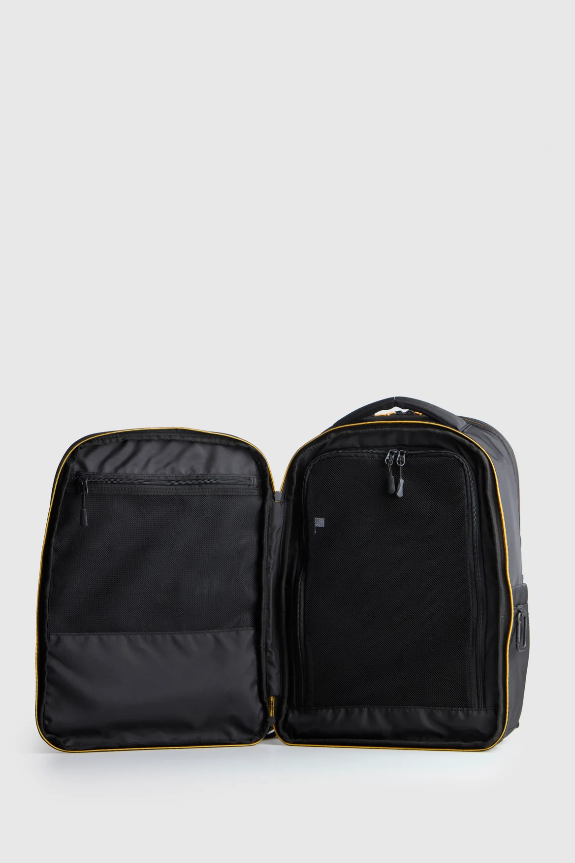 Axis Backpack - Image 4