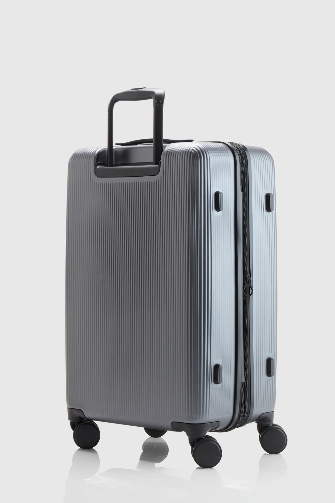 Blackwood Check-In 65cm Suitcase - Image 5
