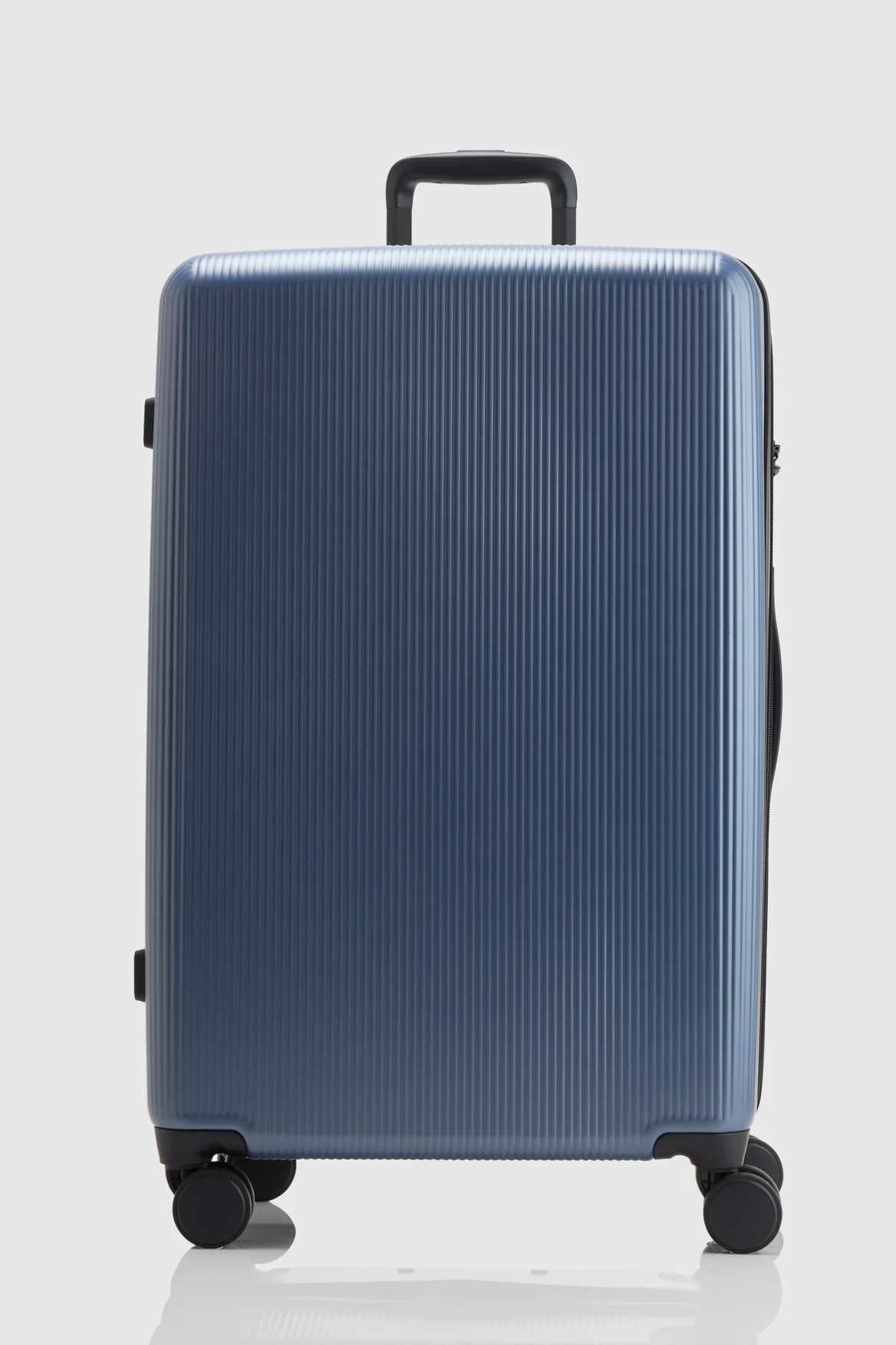 Blackwood Check-In 75cm Suitcase - Image 4