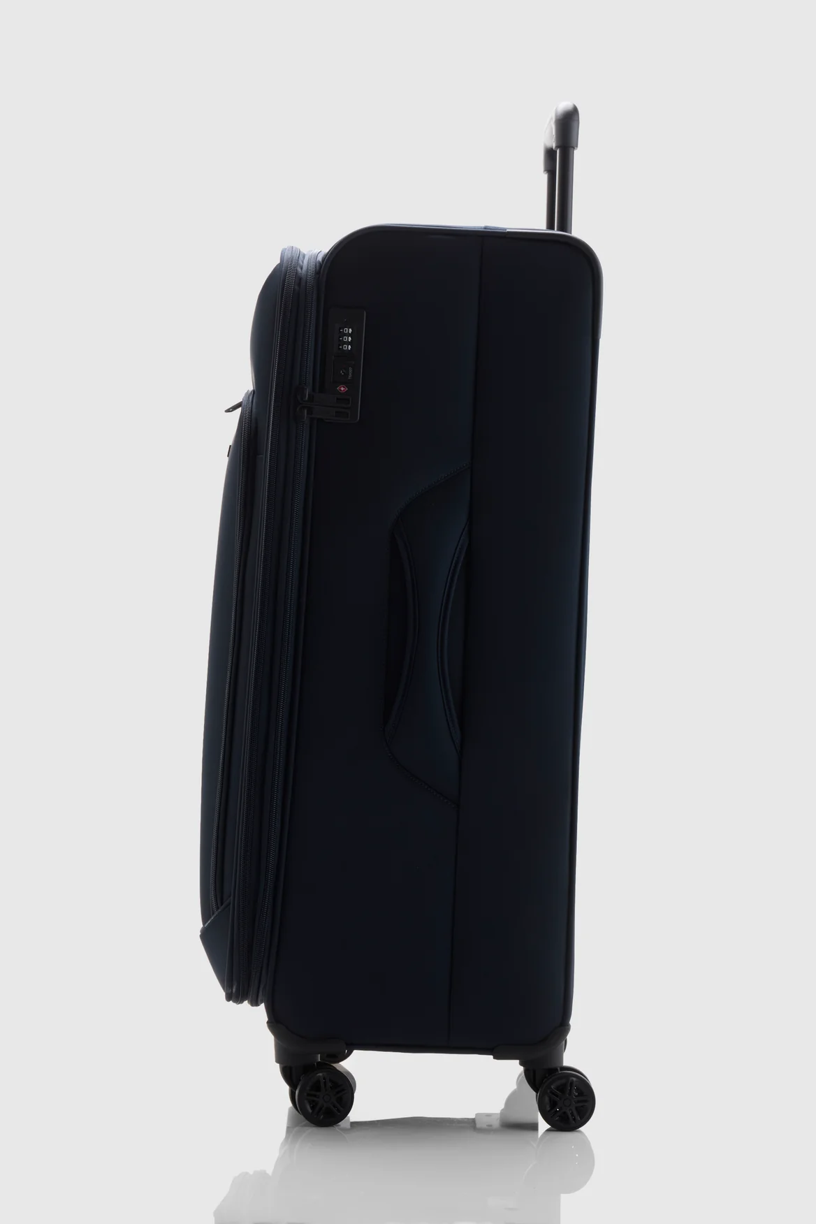 Dahlia Check-In 80cm Suitcase - Image 2