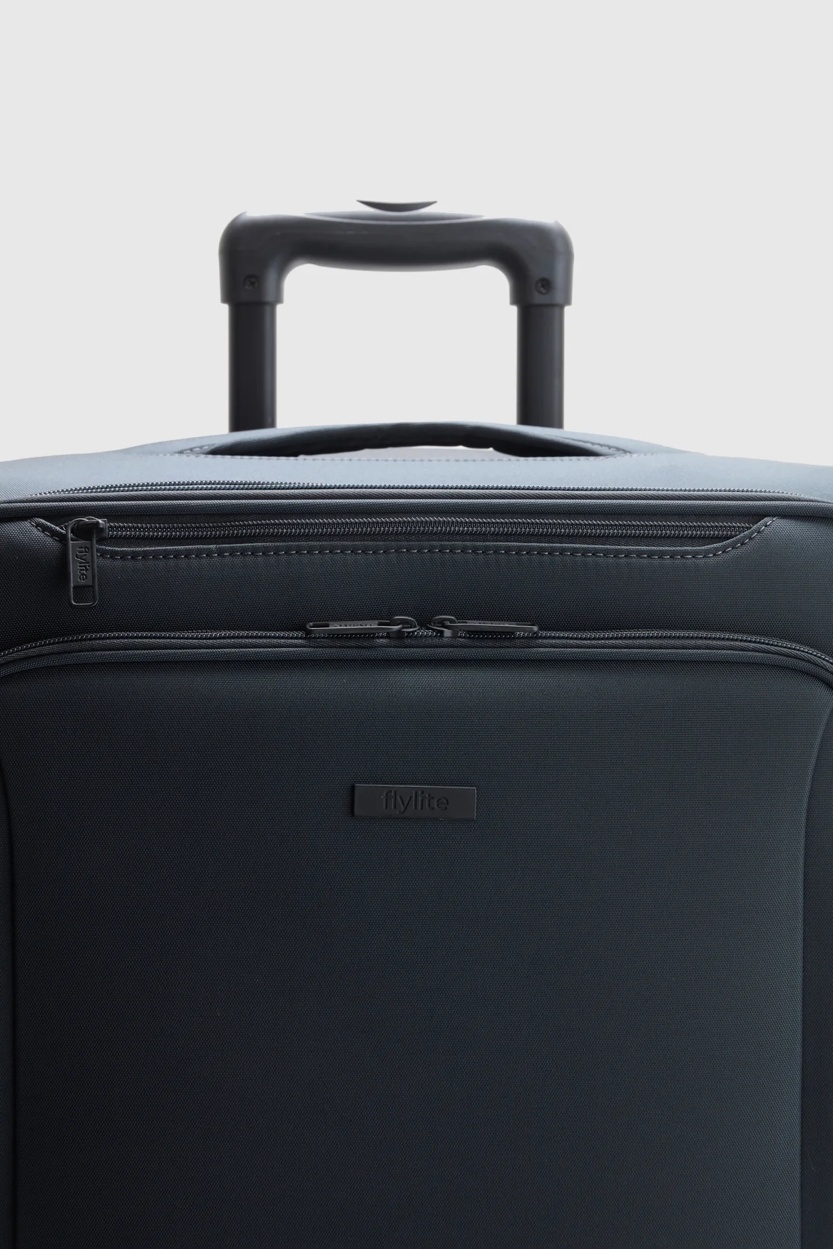 Hawthorn Check-In 81cm Suitcase - Image 8