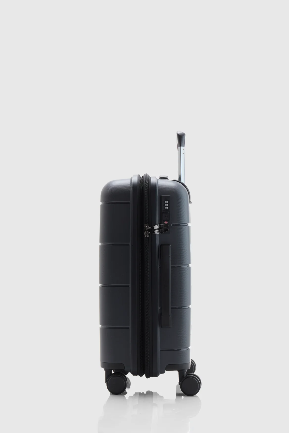 Lily Carry-On 55cm Suitcase - Image 2