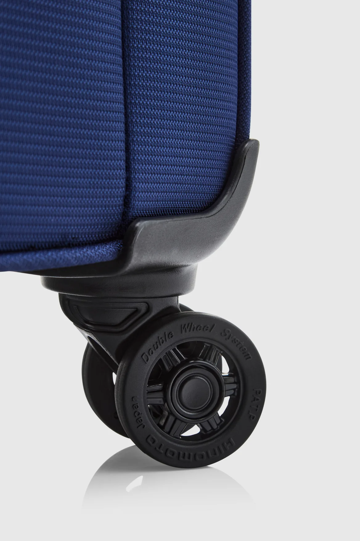 Spin Air 4 55cm Suitcase - Image 6