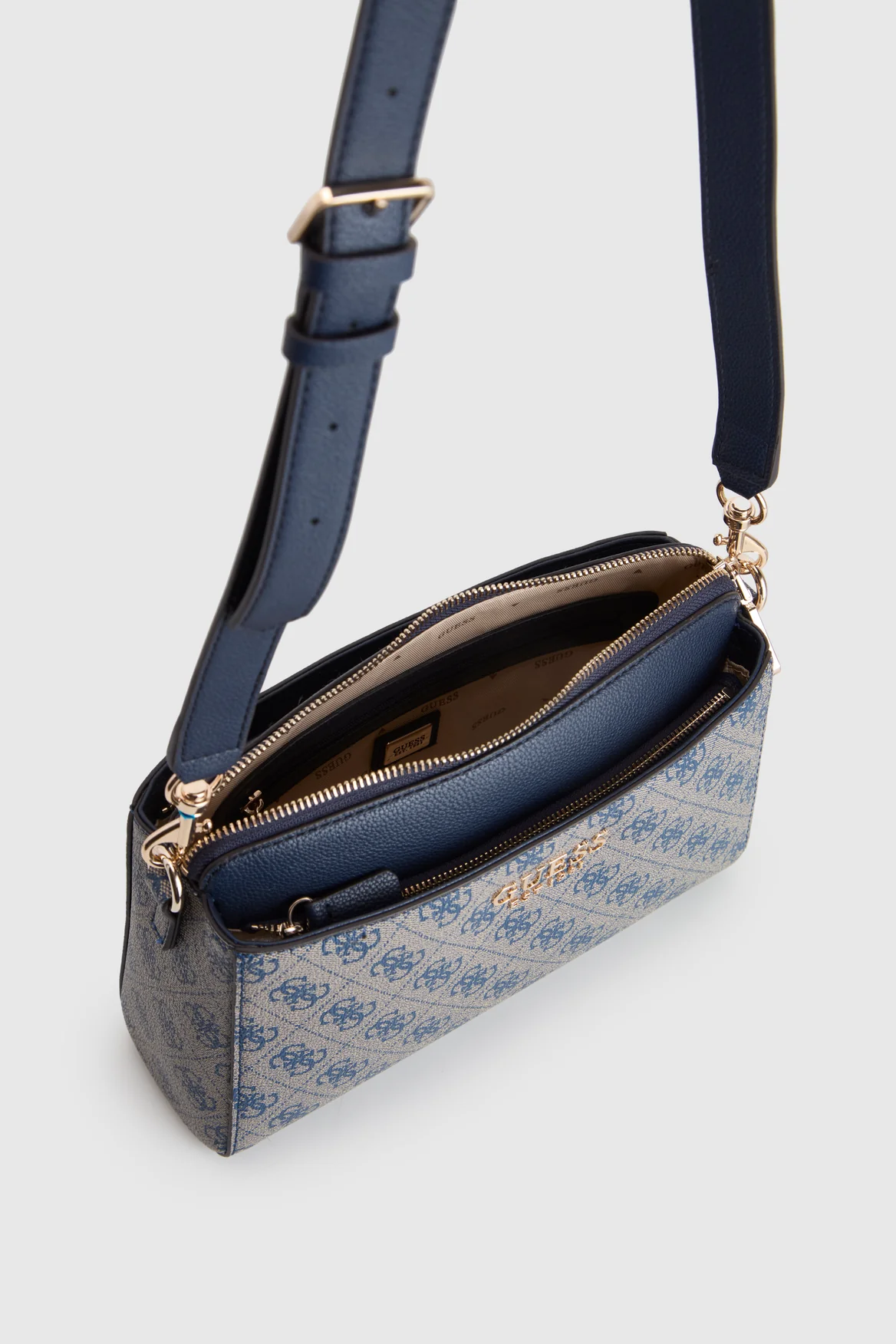 Cordelia Girlfriend Crossbody Bag - Image 4