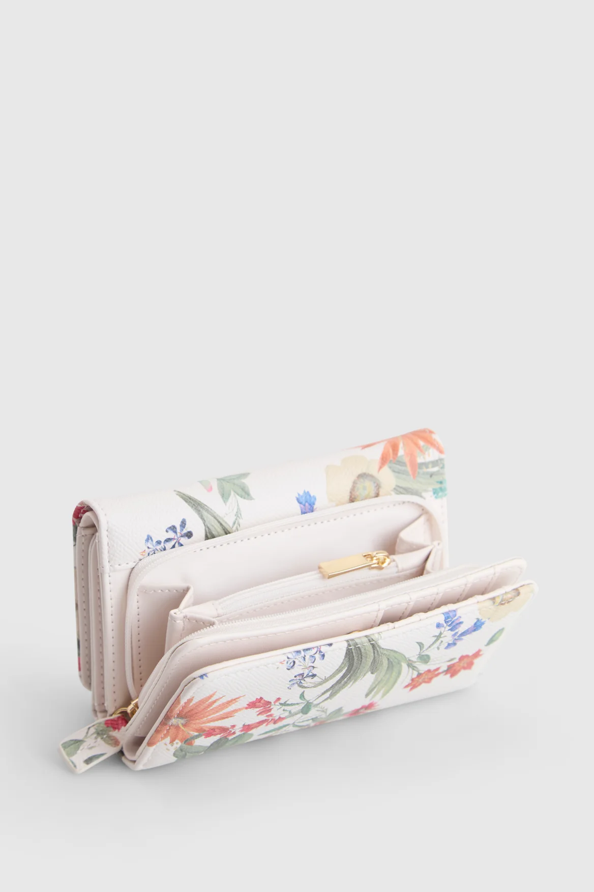 Floral Medium Trifold Wallet - Image 4