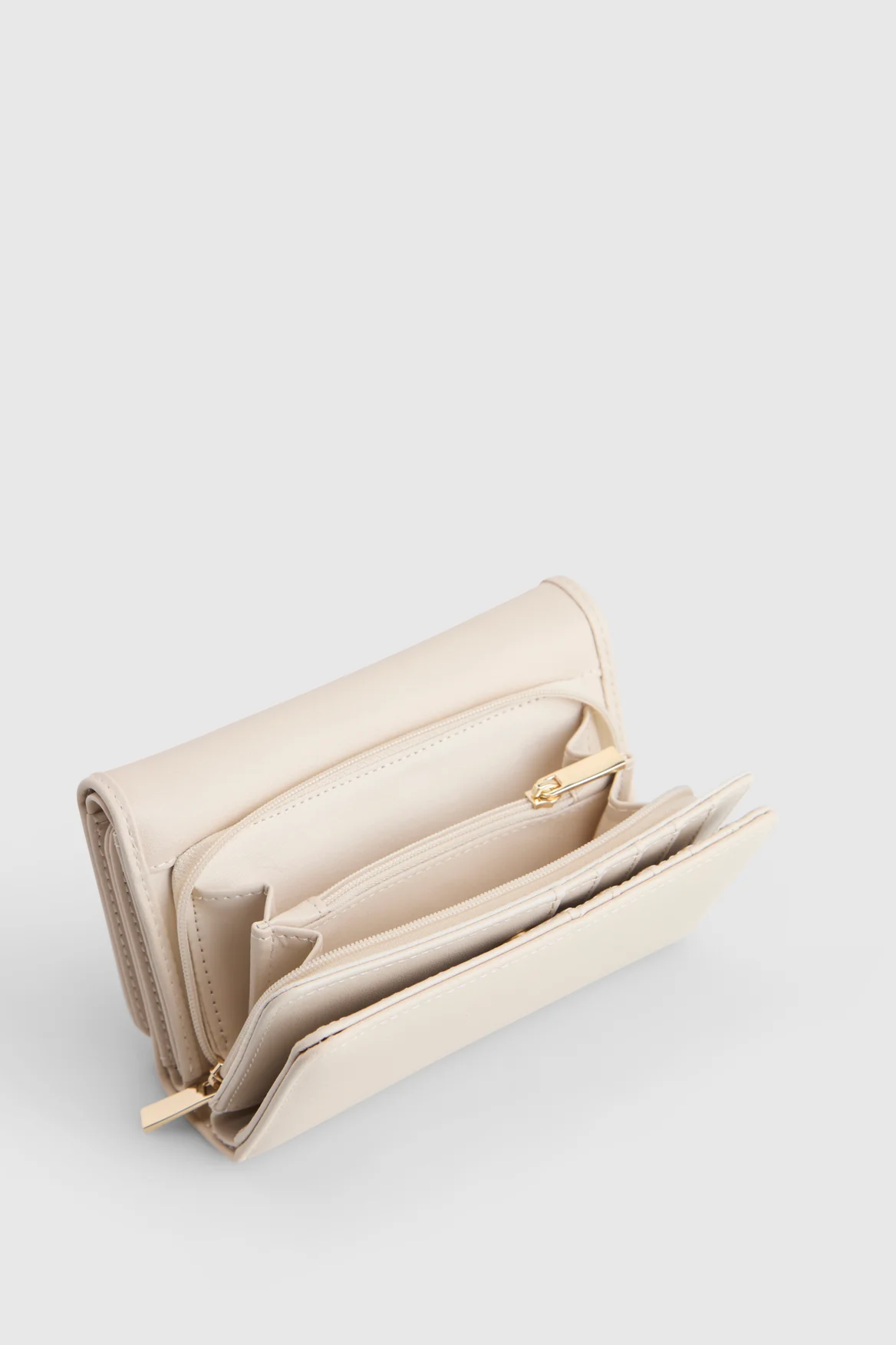 Medium Trifold Wallet - Image 4