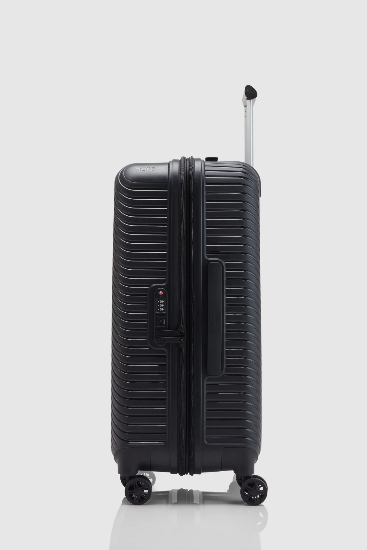 Bondi Check-In 66cm Suitcase - Image 2