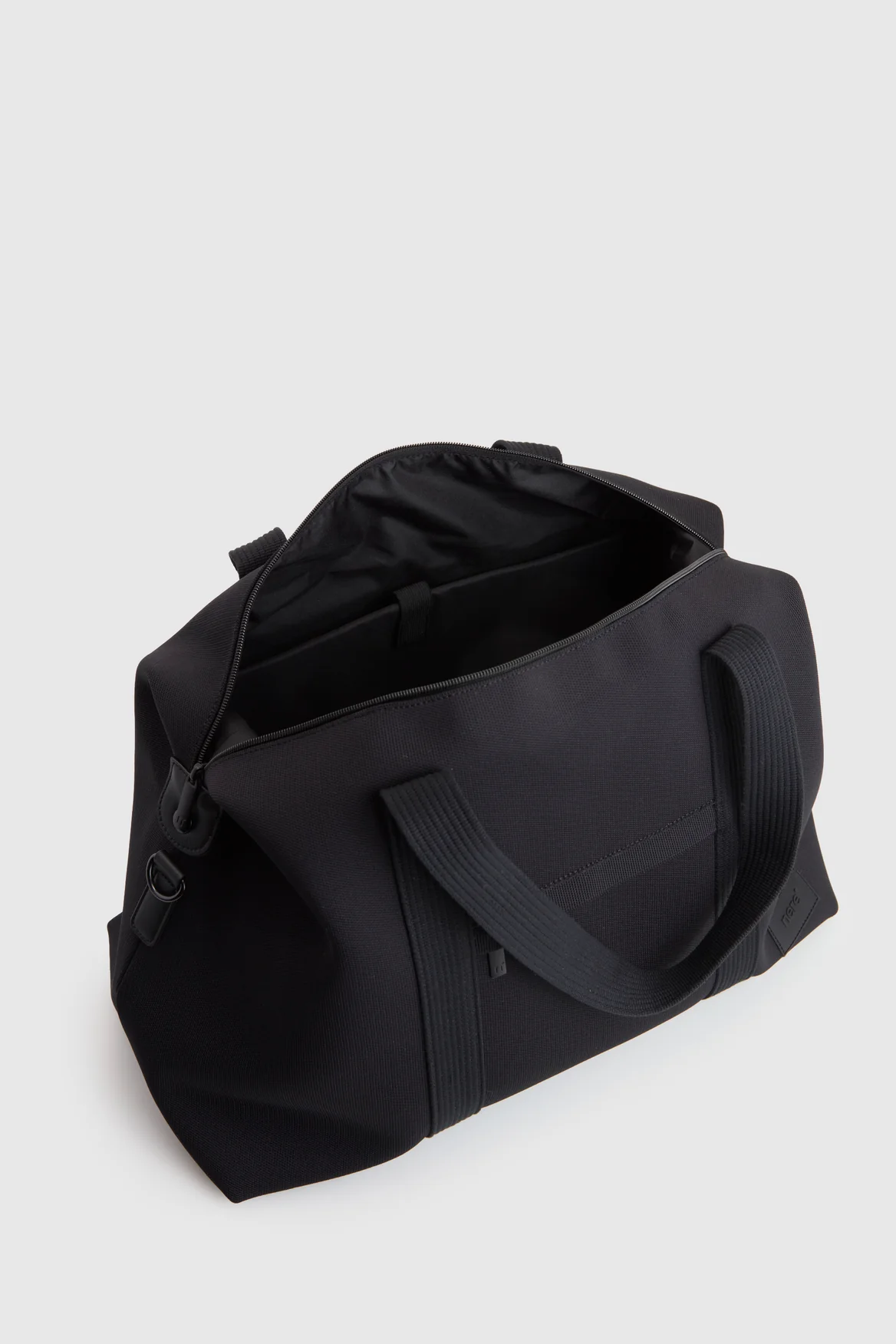 Stori Knit Duffle Carry On Bag - Image 4