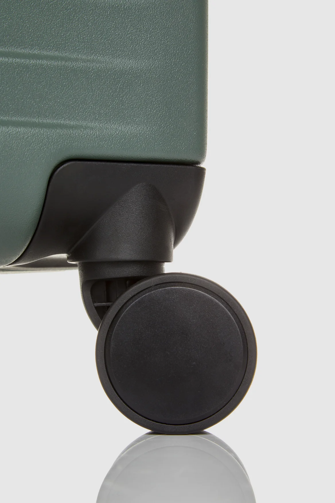 Venture Dual Open 3pc Suitcase Set - Image 7
