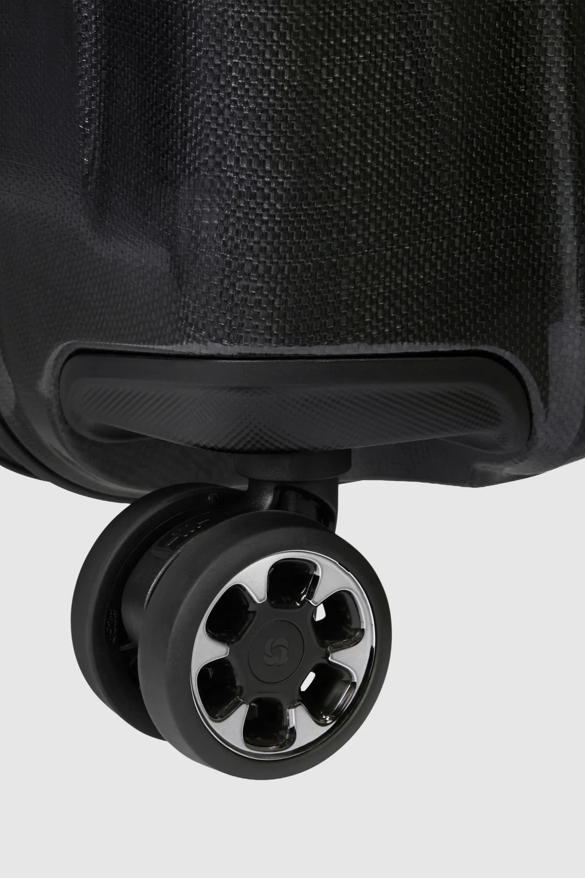 Nexis Check-In 76cm Suitcase - Image 8