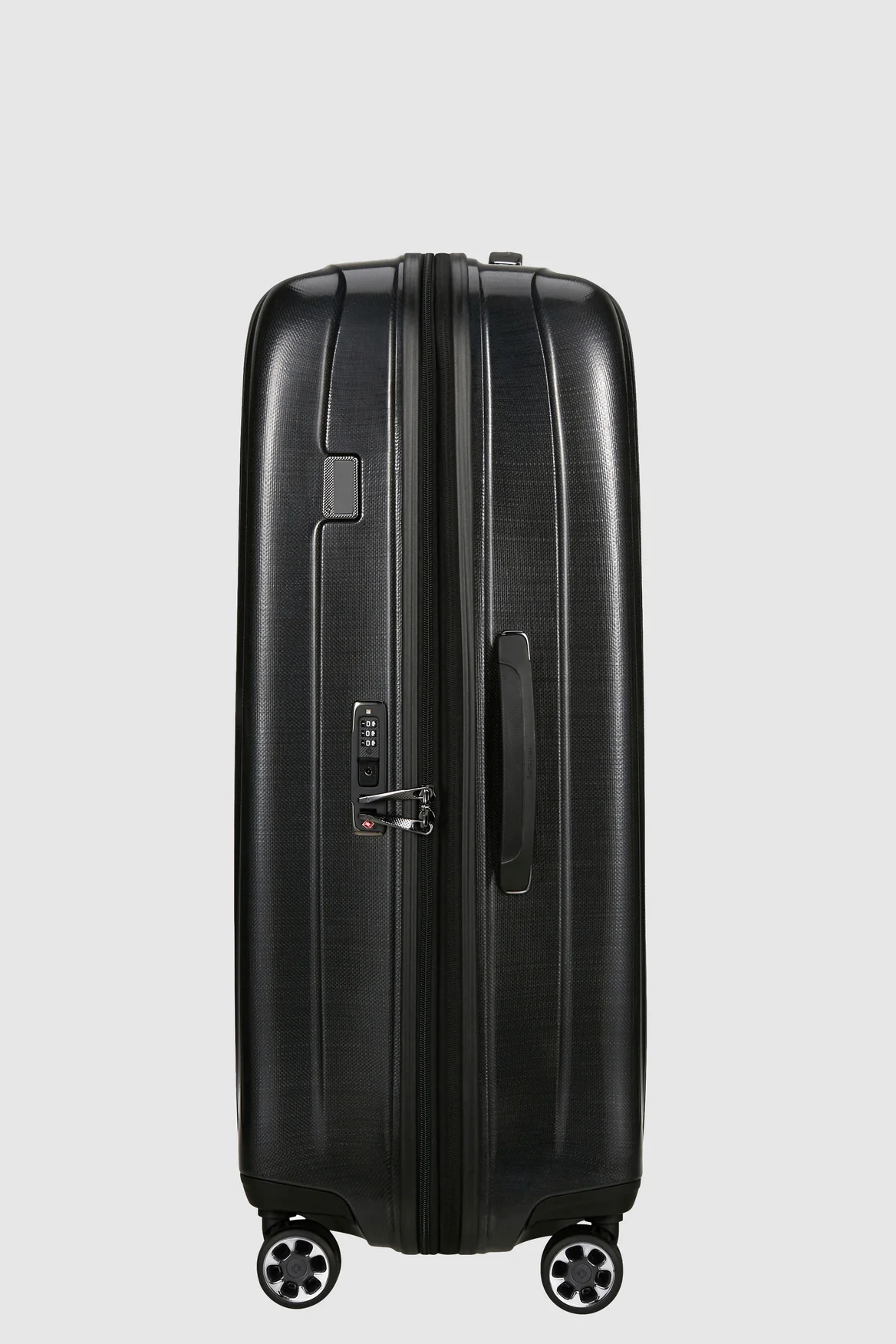 Nexis Check-In 82cm Suitcase - Image 2