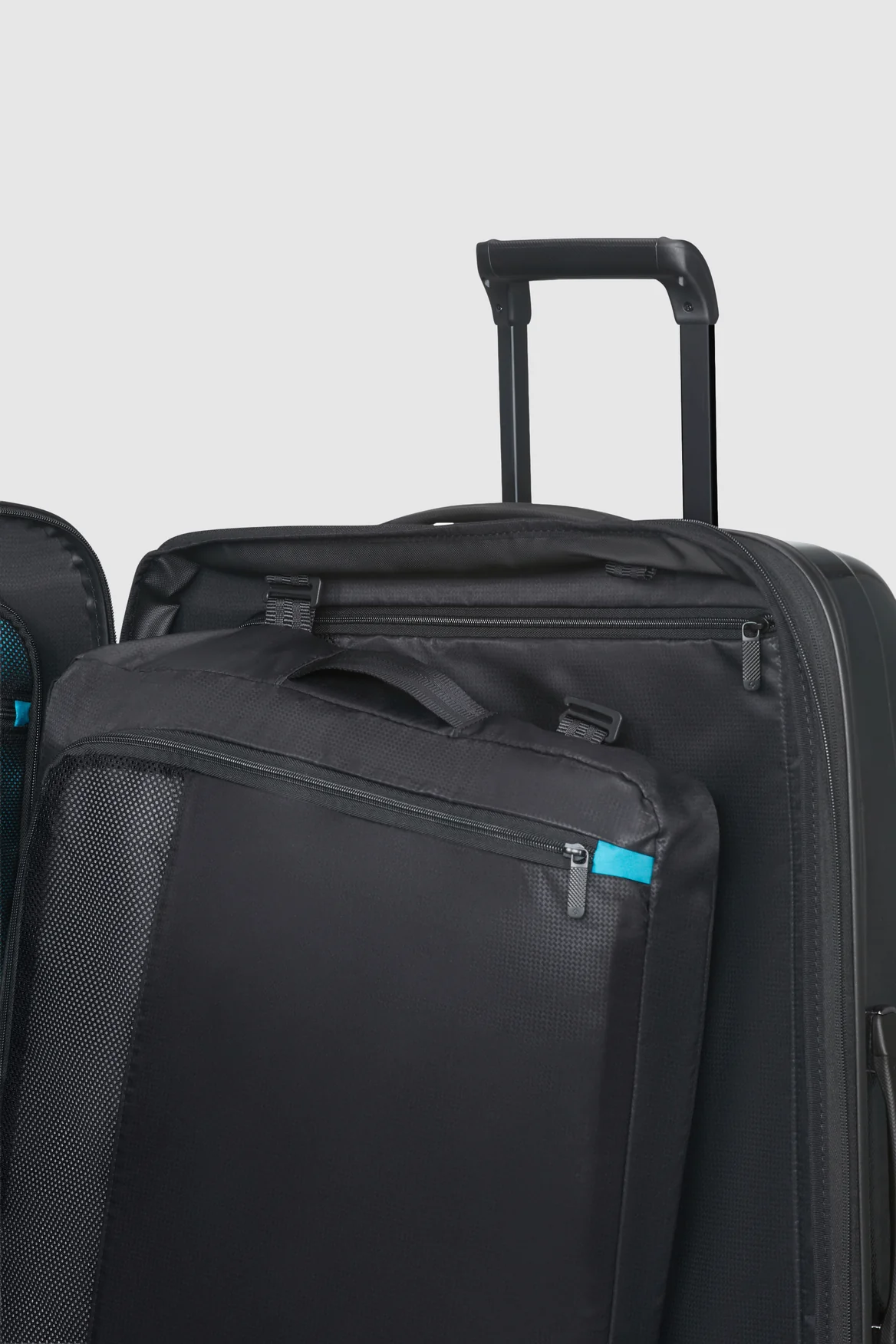 Nexis Check-In 82cm Suitcase - Image 9