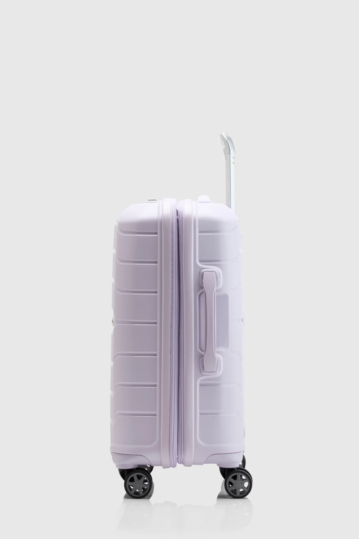 Oc2lite Carry-On 55cm Suitcase - Image 2