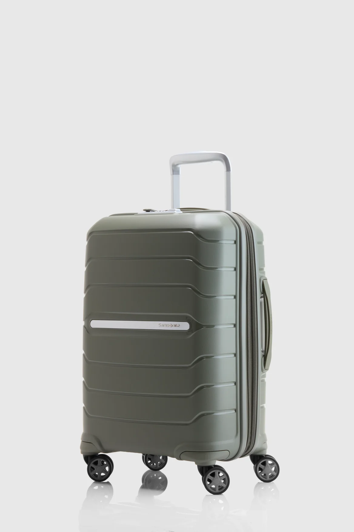 Oc2lite Carry-On 55cm Suitcase