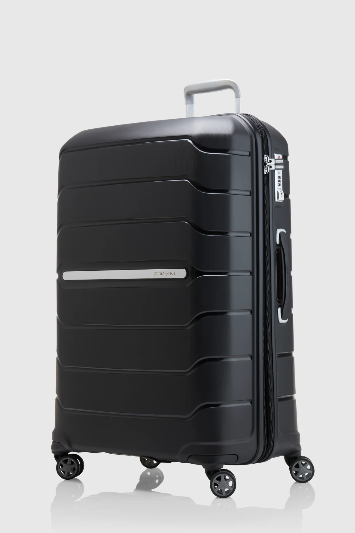 Oc2lite Check-In 75cm Suitcase