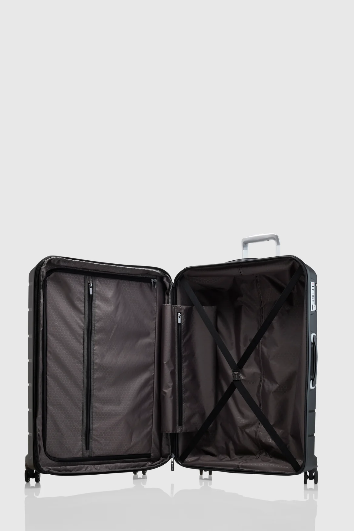 Oc2lite Check-In 75cm Suitcase - Image 5