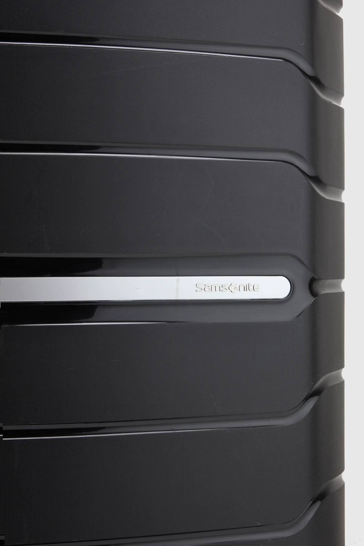 Oc2lite Check-In 81cm Suitcase - Image 9