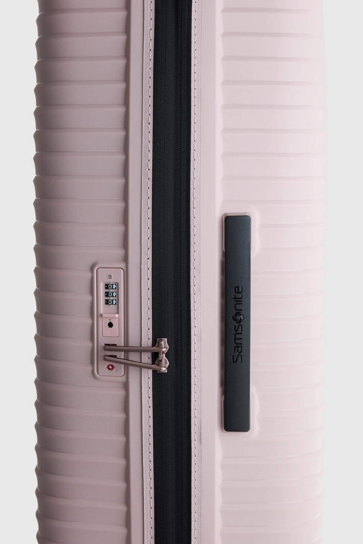 Upscape Check-In 81cm Suitcase - Image 7